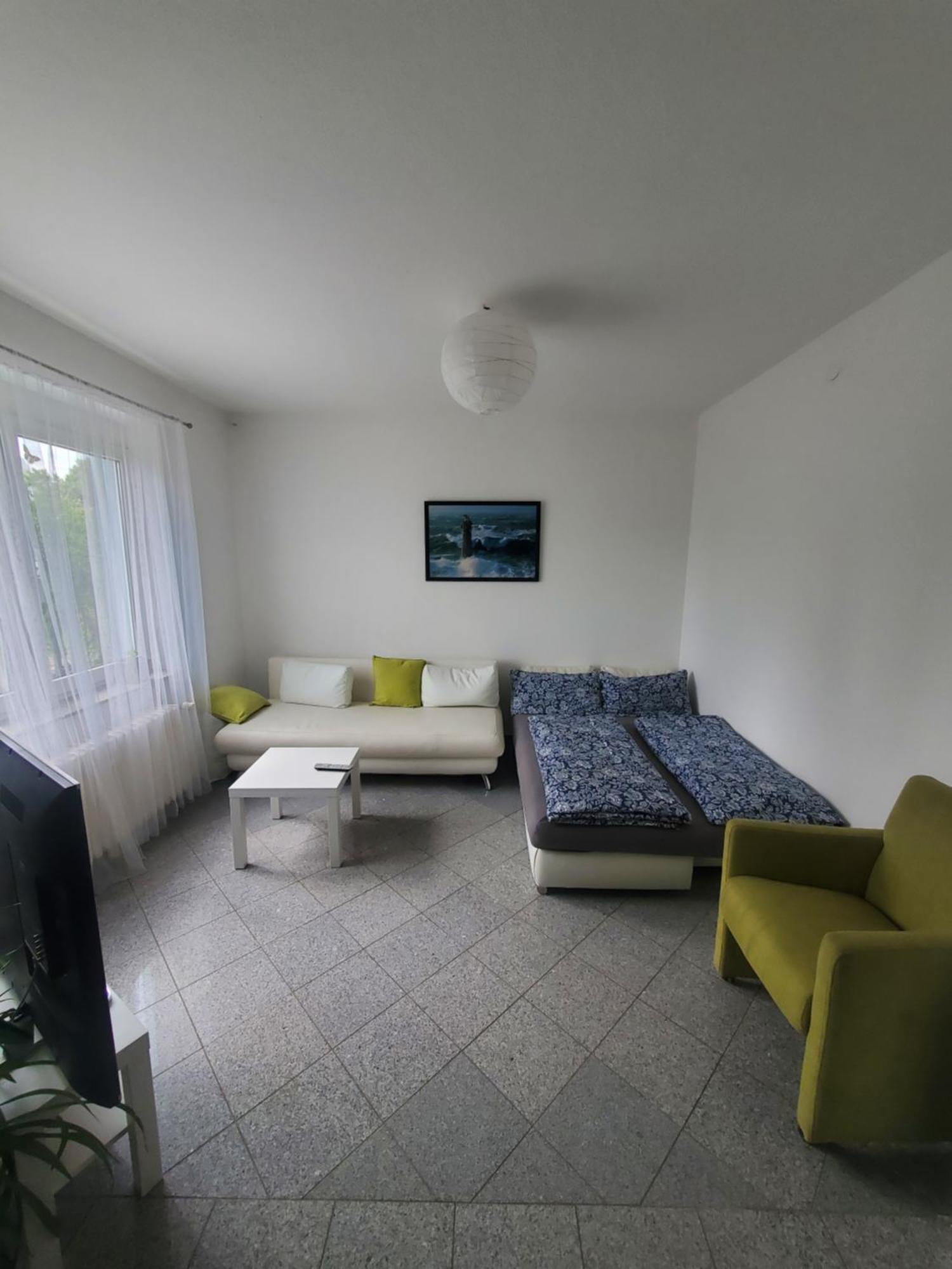 Grosse 3 Zi Wohnung Auf Der Pferde Farm Lahr  Dış mekan fotoğraf